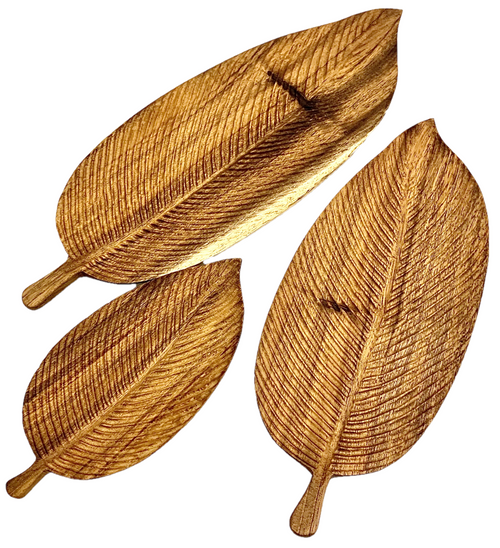 These Leaf Platters are quite special: they have hand carved veins to give them that extra sense of texture and luxury, can be used to sort and display all kinds of products. They are food safe but can not be washed in the dishwasher. Platters are 48, 38 and 25cm long.